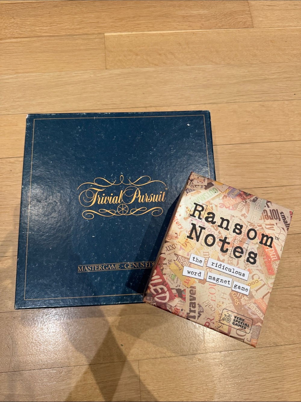 Ransom Notes Trivial Pursuit game bundle